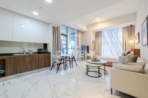 Appartement à Business Bay, Dubai, studio, 84.73 m², № 144857 - photo 2