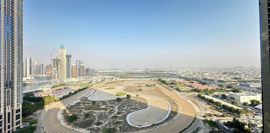 Apartment in Sheikh Zayed Road, Dubai 1 bedroom, 93 sq.m. № 143446