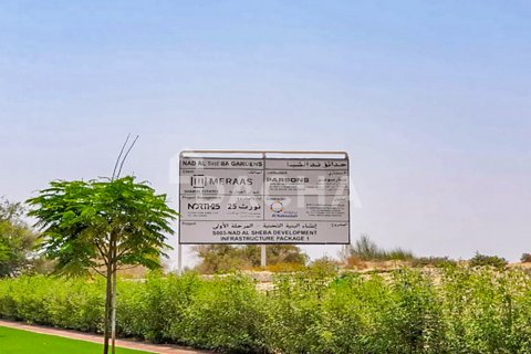 Terreno en Nad Al Sheba 1, Nadd Al Sheba, Dubai, 930 m², № 143476 - foto 21