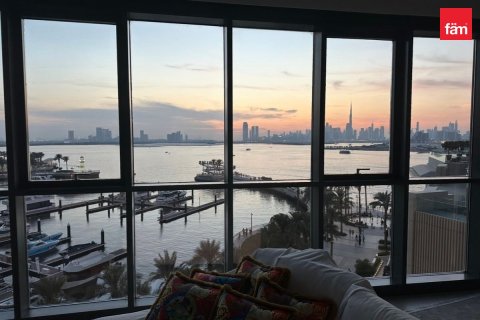 Apartment in Dubai 3 bedrooms, 197.3 sq.m. № 145923 - photo 6