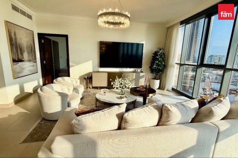 Apartment in Dubai 3 bedrooms, 197.3 sq.m. № 145923