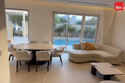 Villa in Reem, Dubai 4 bedrooms, 289.7 sq.m. № 145959