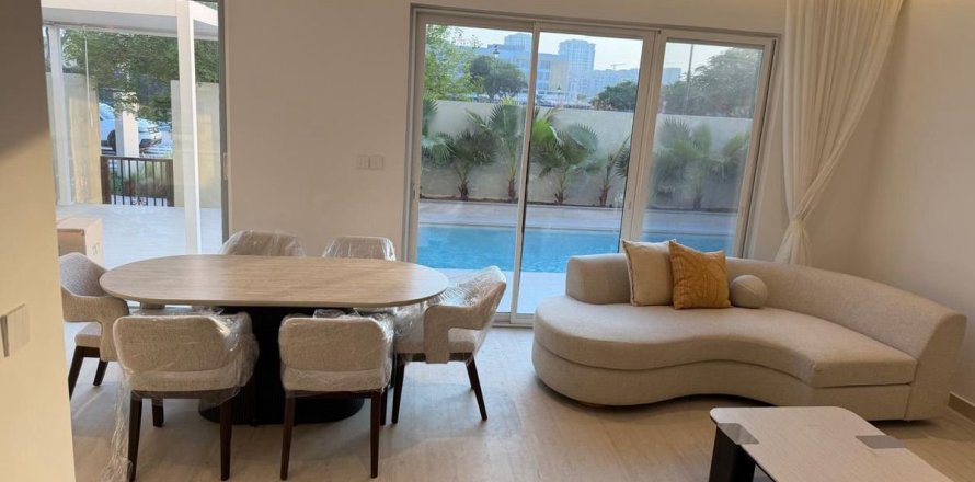 Villa in Reem, Dubai 4 bedrooms, 289.7 sq.m. № 145959