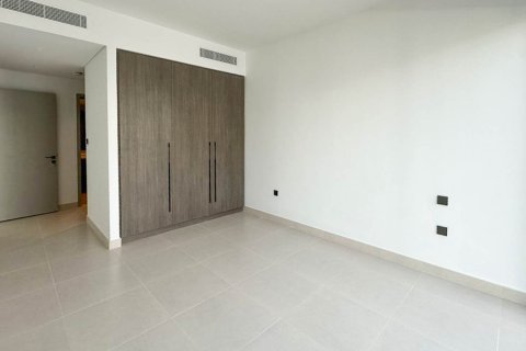 Townhouse in Tilal Al Ghaf, Dubai 3 bedrooms, 18.69 sq.m. № 145720 - photo 13