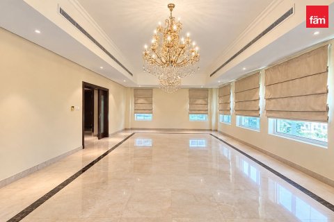 Villa in Al Furjan, Dubai 5 bedrooms, 600 sq.m. № 145926 - photo 22