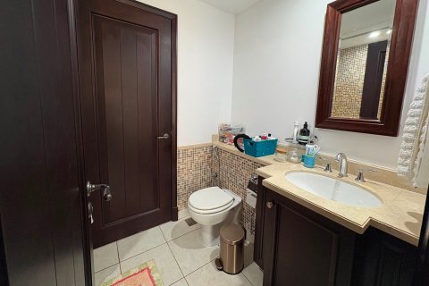 Apartamento en Old Town, Dubai, 1 dormitorio, 70.33 m², № 145732 - foto 13