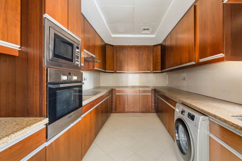 Снять в аренду квартиру в Дубай Марине, Дубай: 2 спальни, 151.06м², № 145773 - фото 5
