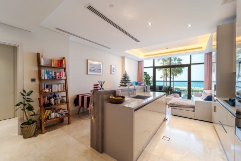 Apartment in Palm Jumeirah, Dubai 2 bedrooms, 123 sq.m. № 143540