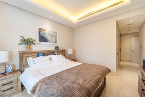 Apartment in Palm Jumeirah, Dubai 2 bedrooms, 123 sq.m. № 143540 - photo 9