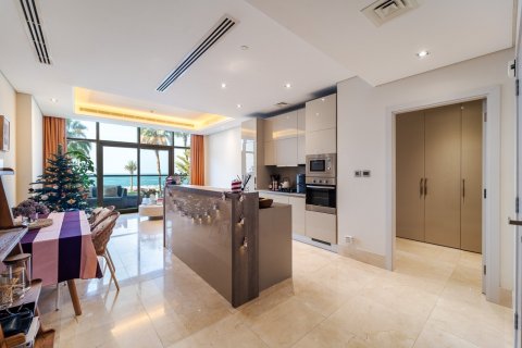 Apartment in Palm Jumeirah, Dubai 2 bedrooms, 123 sq.m. № 143540 - photo 2