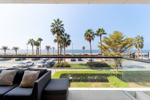 Apartment in Palm Jumeirah, Dubai 2 bedrooms, 123 sq.m. № 143540 - photo 16