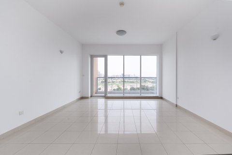 Apartamento en Dubai Sports City, Dubai, 2 dormitorios, 124.8 m², № 145698