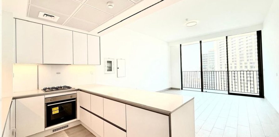 Appartement à Dubai, 3 chambres, 121.7 m², № 143860
