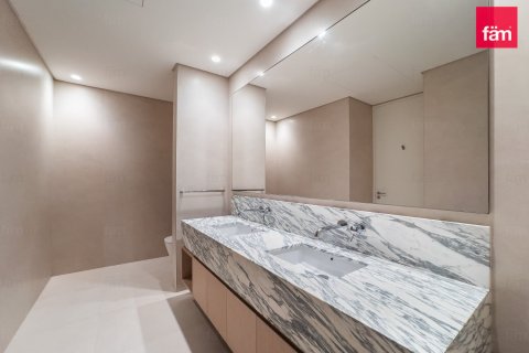 Appartement à Dubai, 2 chambres, 181 m², № 143869 - photo 17