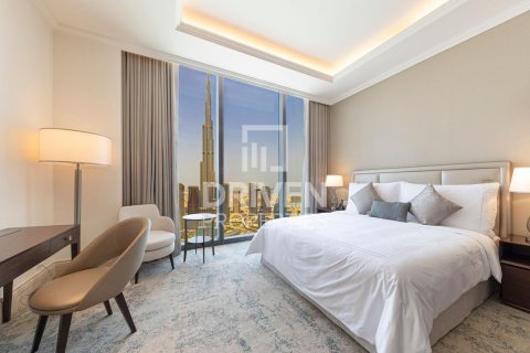 Penthouse à The Address Residence Fountain Views, Downtown Dubai (Downtown Burj Dubai), Dubai, 4 chambres, 379.04 m², № 145093 - photo 13
