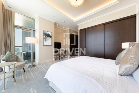 Penthouse à The Address Residence Fountain Views, Downtown Dubai (Downtown Burj Dubai), Dubai, 4 chambres, 379.04 m², № 145093 - photo 14