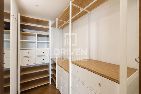 Apartamento en Rimal, Jumeirah Beach Residence, Dubai, 4 dormitorios, 280.75 m², № 145308 - foto 20