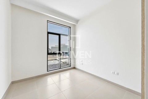 Villa in The Pulse, Dubai South (Dubai World Central), Dubai 4 bedrooms, 448.44 sq.m. № 145568 - photo 10