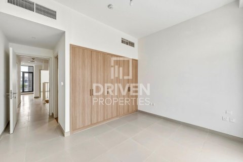 Villa in The Pulse, Dubai South (Dubai World Central), Dubai 4 bedrooms, 448.44 sq.m. № 145568 - photo 14