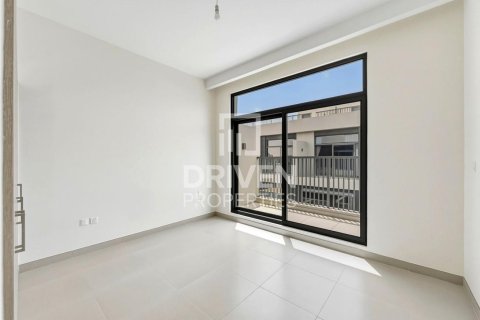 Villa in The Pulse, Dubai South (Dubai World Central), Dubai 4 bedrooms, 448.44 sq.m. № 145568 - photo 13