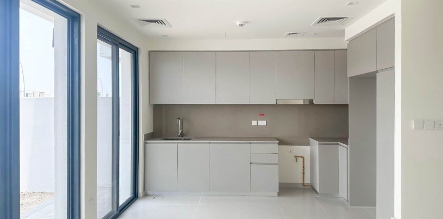 Villa à Dubai South (Dubai World Central), Dubai, 3 chambres, 177 m², № 143992