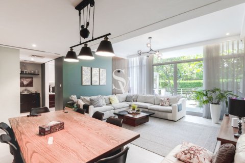 Maison de ville à Arabella Townhouses, Mudon, Dubai, 3 chambres, 191 m², № 109061