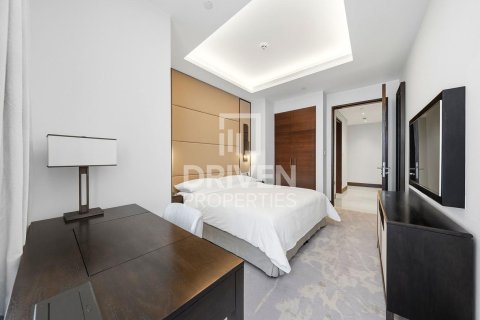 Apartment in The Address Sky View Towers, Downtown Dubai (Downtown Burj Dubai), Dubai 2 bedrooms, 157.84 sq.m. № 145370 - photo 12