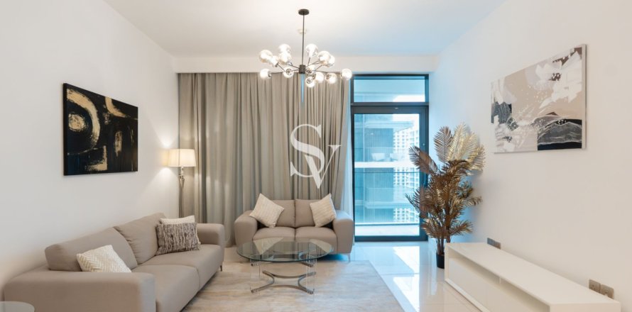 Apartment in EMAAR Beachfront, Dubai Harbour, Dubai 2 bedrooms, 106 sq.m. № 105590