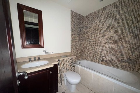 Apartment in Old Town, Dubai 1 bedroom, 87.14 sq.m. № 145706 - photo 15