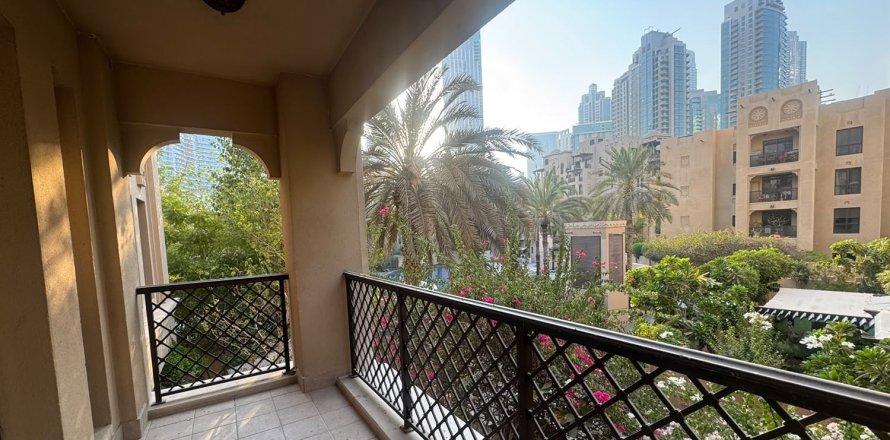 Apartment in Old Town, Dubai 1 bedroom, 87.14 sq.m. № 145706