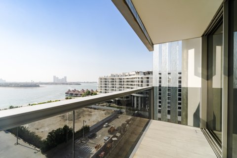 Apartment in Palm Jumeirah, Dubai 3 bedrooms, 226 sq.m. № 143556 - photo 29