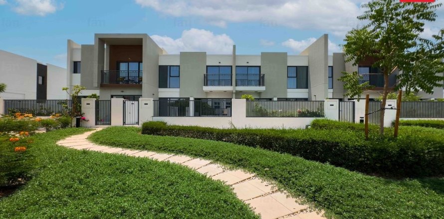 Maison de ville à Dubai, 3 chambres, 160.9 m², № 143450