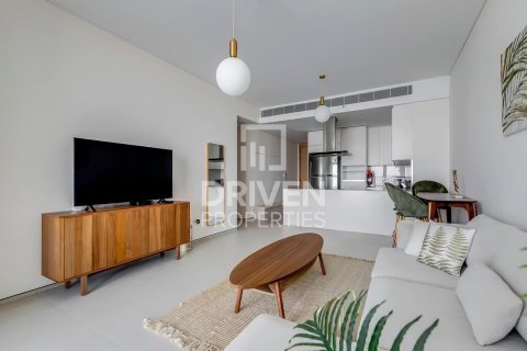 Снять в аренду квартиру в The Address Jumeirah Resort and Spa, Джумейра Бич Резиденс, Дубай: 2 спальни, 108.42м², № 145332 - фото 2