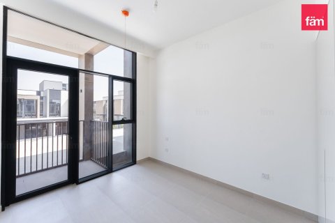 Villa à Dubai, 3 chambres, 168 m², № 143825 - photo 3