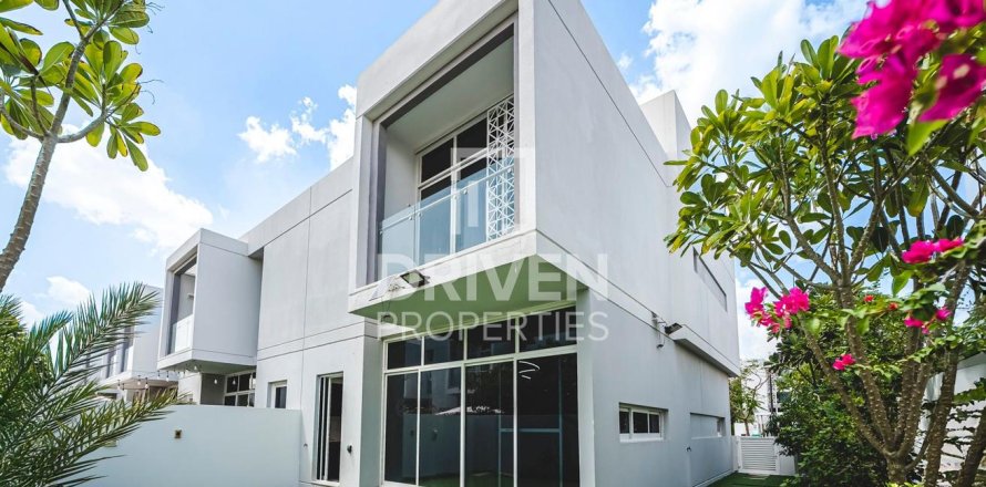Townhouse in Arabella Townhouses, Mudon, Dubai 3 bedrooms, 263.94 sq.m. № 145412