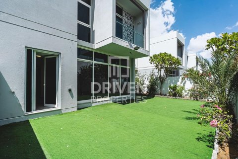 Townhouse in Arabella Townhouses, Mudon, Dubai 3 bedrooms, 263.94 sq.m. № 145412 - photo 3