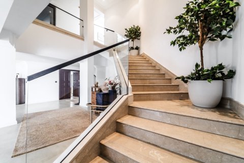 Ático en Dubai Marina, Dubai, 4 dormitorios, 569 m², № 143615 - foto 14