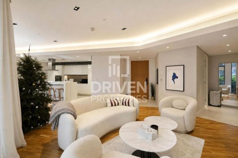 Apartment in Bluewaters Residences, Bluewaters, Dubai 1 bedroom, 105.17 sq.m. № 145579 - photo 2