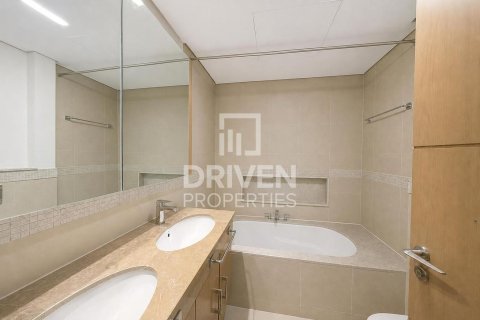 شقة في Burj Vista, وسط مدينة دبي, دبي 3 غرف نوم, 195.75 م² رقم 144977 - صورة 17