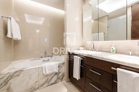 Apartment in The Address Sky View Towers, Downtown Dubai (Downtown Burj Dubai), Dubai 2 bedrooms, 157.84 sq.m. № 145429 - photo 11