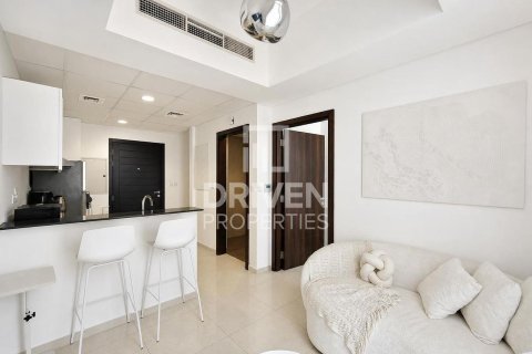 Maison de ville à Dubai, 4 chambres, 114.64 m², № 144664 - photo 1