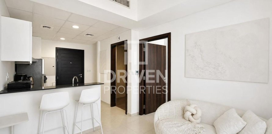 Maison de ville à Dubai, 4 chambres, 114.64 m², № 144664