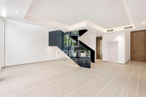 Townhouse in Al Barari, Dubai 4 bedrooms, 179.77 sq.m. № 145624 - photo 2