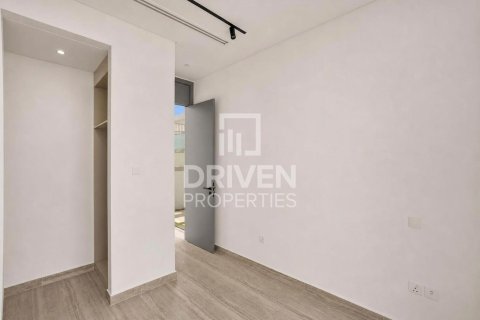 Townhouse in Al Barari, Dubai 4 bedrooms, 179.77 sq.m. № 145624 - photo 4