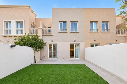Villa à The Springs, Dubai, 2 chambres, 157.76 m², № 145724 - photo 2