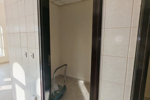 Appartement à Dubai, 2 chambres, 144 m², № 143580 - photo 6