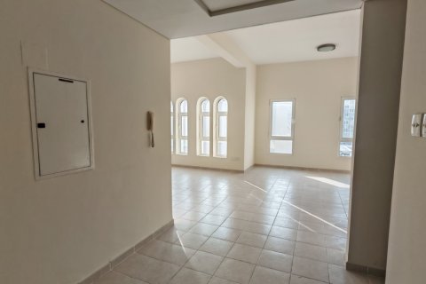 Appartement à Dubai, 2 chambres, 144 m², № 143580 - photo 2