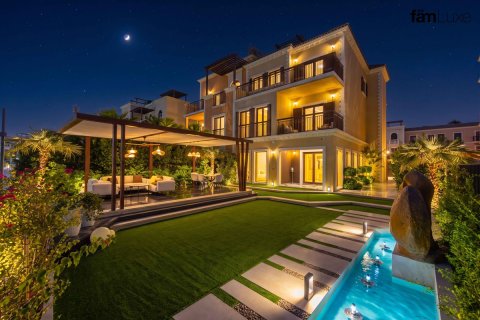 Townhouse in Dubai 5 bedrooms, 518.3 sq.m. № 144022 - photo 18