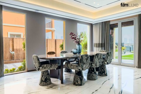 Townhouse in Dubai 5 bedrooms, 518.3 sq.m. № 144022 - photo 7