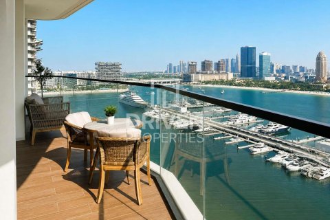 Снять в аренду квартиру в EMAAR Beachfront, Dubai Harbour, Дубай: 2 спальни, 111.39м², № 145032 - фото 12